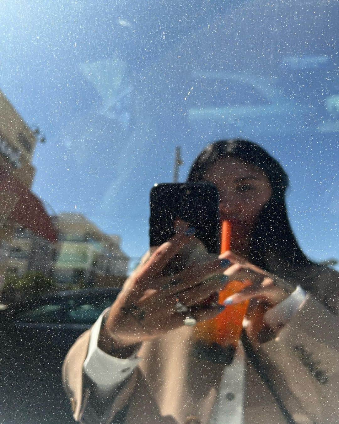 Julia Michaelsのインスタグラム：「Where am I going」