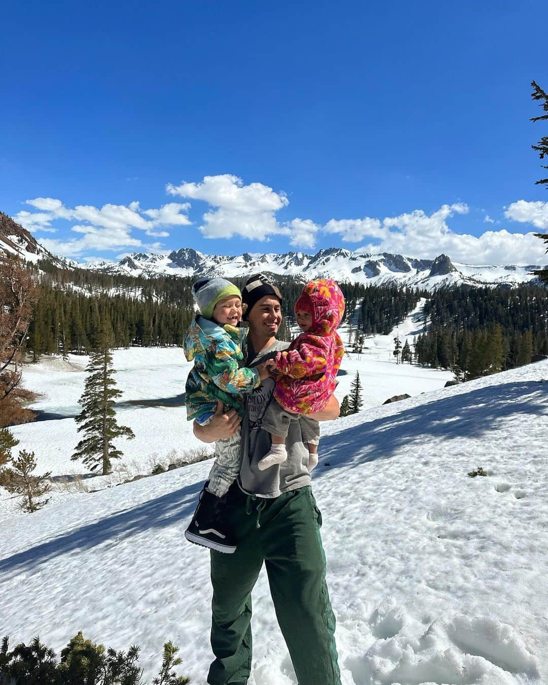 ナッシュ・グリアのインスタグラム：「What it’s all about 🤞」