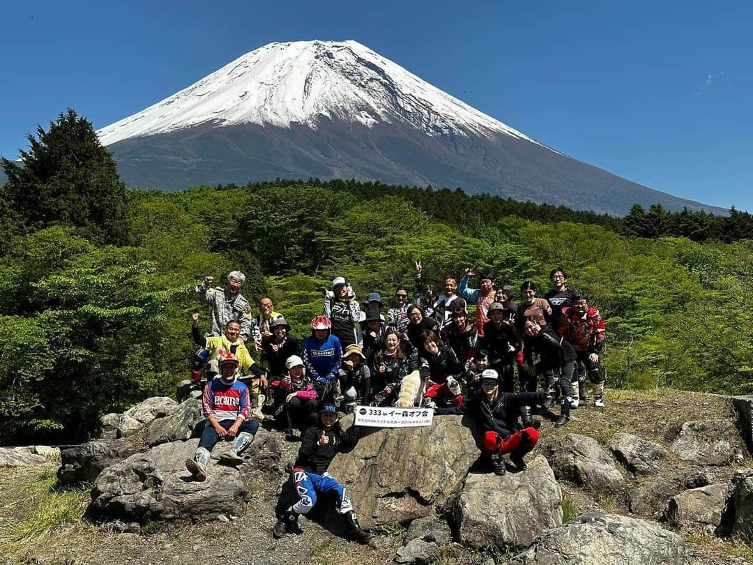 采女華さんのインスタグラム写真 - (采女華Instagram)「333 in イー森オフ会 〜女の子だらけのトライアル大会〜コロリもあるよ！(仮)  トリプルカフェさん主催のトライアル大会に参加させていただきました🤓  #トリプルカフェ #triplecafe #イーハトーブの森 #トライアル #motorcycle #trial #trialbike」5月19日 9時51分 - 87uneme