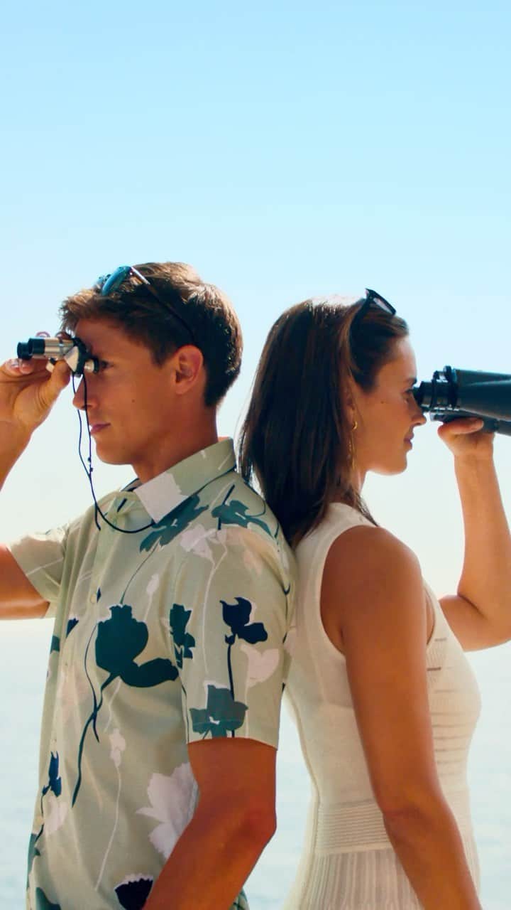 Ted Bakerのインスタグラム：「Looking out to the long hot summer ahead of us. #TedBaker #Holiday」