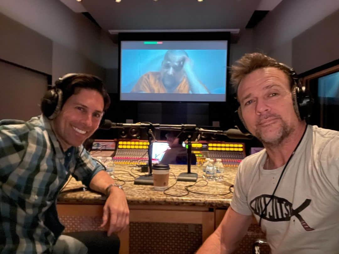 ショーン・パトリック・フラナリーのインスタグラム：「@nefariousmovie DVD commentary w/ @jordanbelfi Coming soon. ⚡️TCFB 🍔」