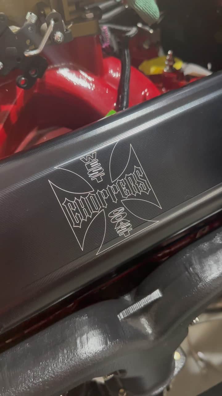 ウエストコーストチョッパーズのインスタグラム：「My absolute favorite part of any build is when you start bolting it all together.  You kinda think you might know what it’s going to look like, but you really have no idea till this stage.   Every nut and bolt, painted piece and all the chrome. Are all being seen together for the very first time.  It’s what I live for. Doesn’t matter if it’s a car, bike or gun. It all give me the same thrill at this stage.  -This is a 1934 Ford sedan being built for Formula 1 World Champion @kimimatiasraikkonen   * Oh and about that black lava paint “Suge” laid down. 🥵🔥  www.westcoastchoppers.com」