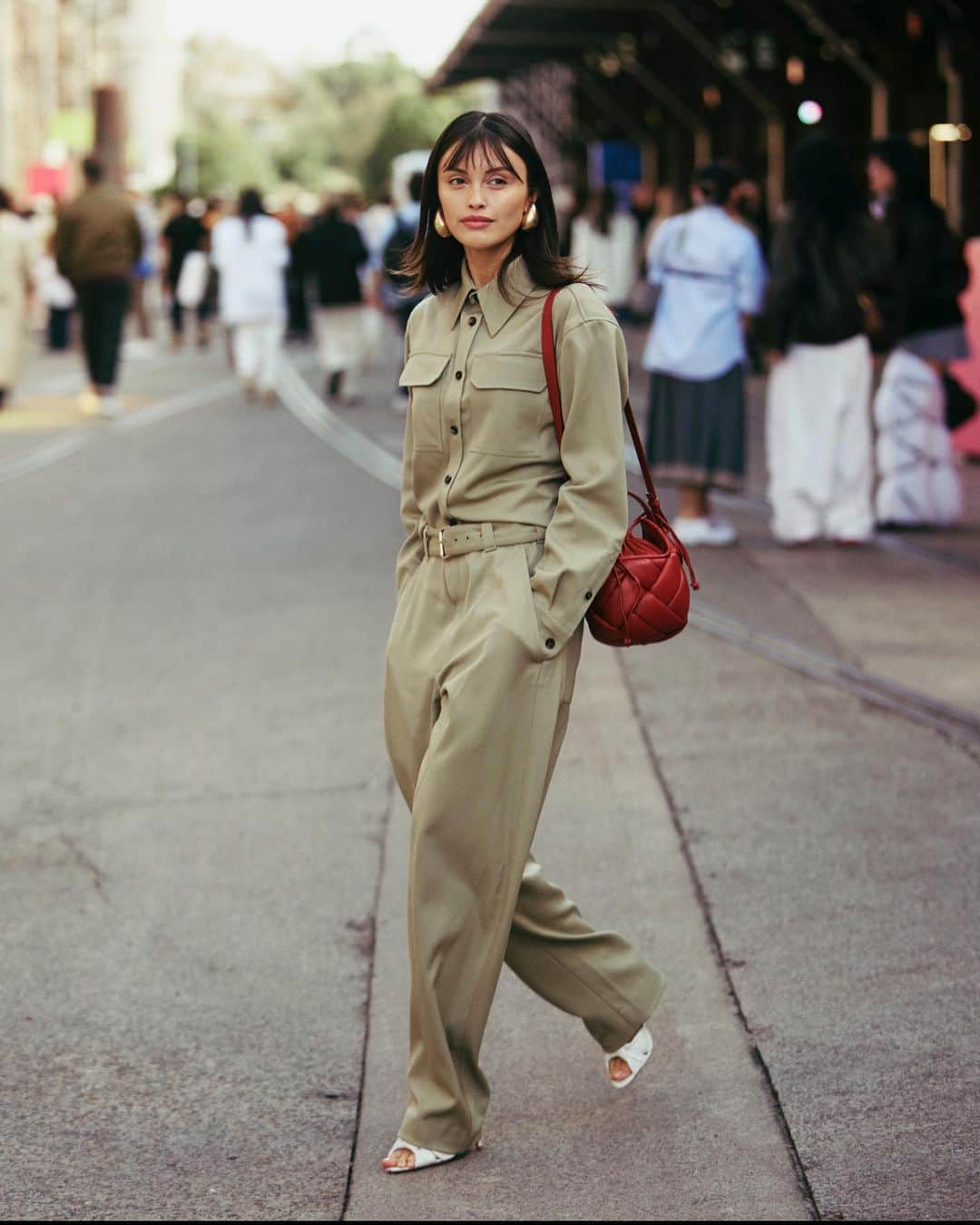 サラ・エレンのインスタグラム：「Fashion week snap by @photomyles .」