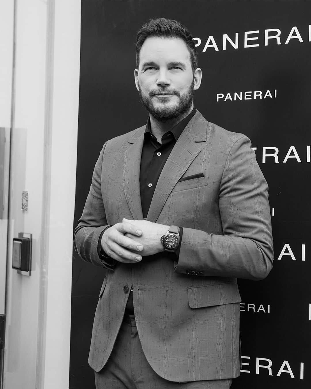 クリス・プラットさんのインスタグラム写真 - (クリス・プラットInstagram)「Welcome to New York, Casa Panerai! As a fan of these beautiful watches for countless years, I’m truly privileged to have had the honor of inaugurating the grand opening of this boutique! Thank you for having me, for creating these classic timepieces, and for letting me ride in on this incredible vintage Alfa Romeo. @Panerai #CasaPanerai #Panerai」6月3日 4時28分 - prattprattpratt