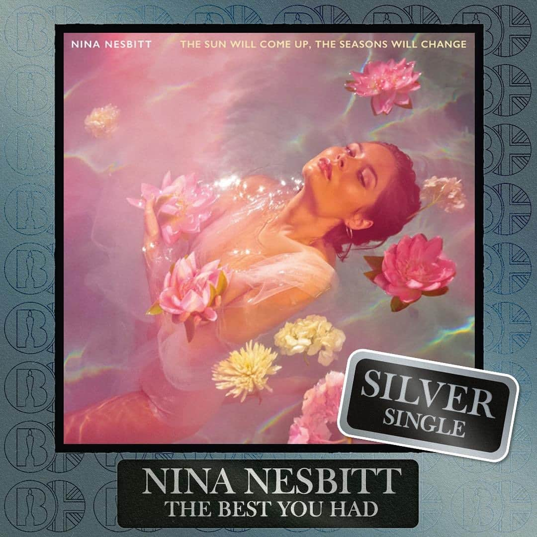 ニーナ・ネスビットのインスタグラム：「YOU WHAT?! 🥹 just got home to find out The Best You Had is officially a BRIT certified silver record. that’s over 200,000 sales on one song (crazy for me!). my first ever brit certified record and one of my favourite songs I’ve ever released. ngl i’m feeling smug after being told to write radio bangers for years and it’s the ballad that gets the award. 🤭 this song didn’t even get loads of radio play but thanks to you guys streaming, sharing with friends and the legend that is @taylorswift for putting it on her playlist, we have ended up here. thanks to the small but wonderful team that believed in this song from day one. @vdmmusic & @cookingvinyl 🖤 it’ll always remind me to just write songs I love and see what happens ✍🏼 @jriles thanks for creating this one with me ✍🏼」