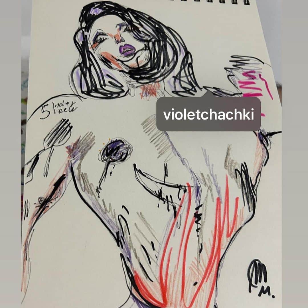 ヴァイオレット・チャチキさんのインスタグラム写真 - (ヴァイオレット・チャチキInstagram)「I mean」6月2日 19時30分 - violetchachki