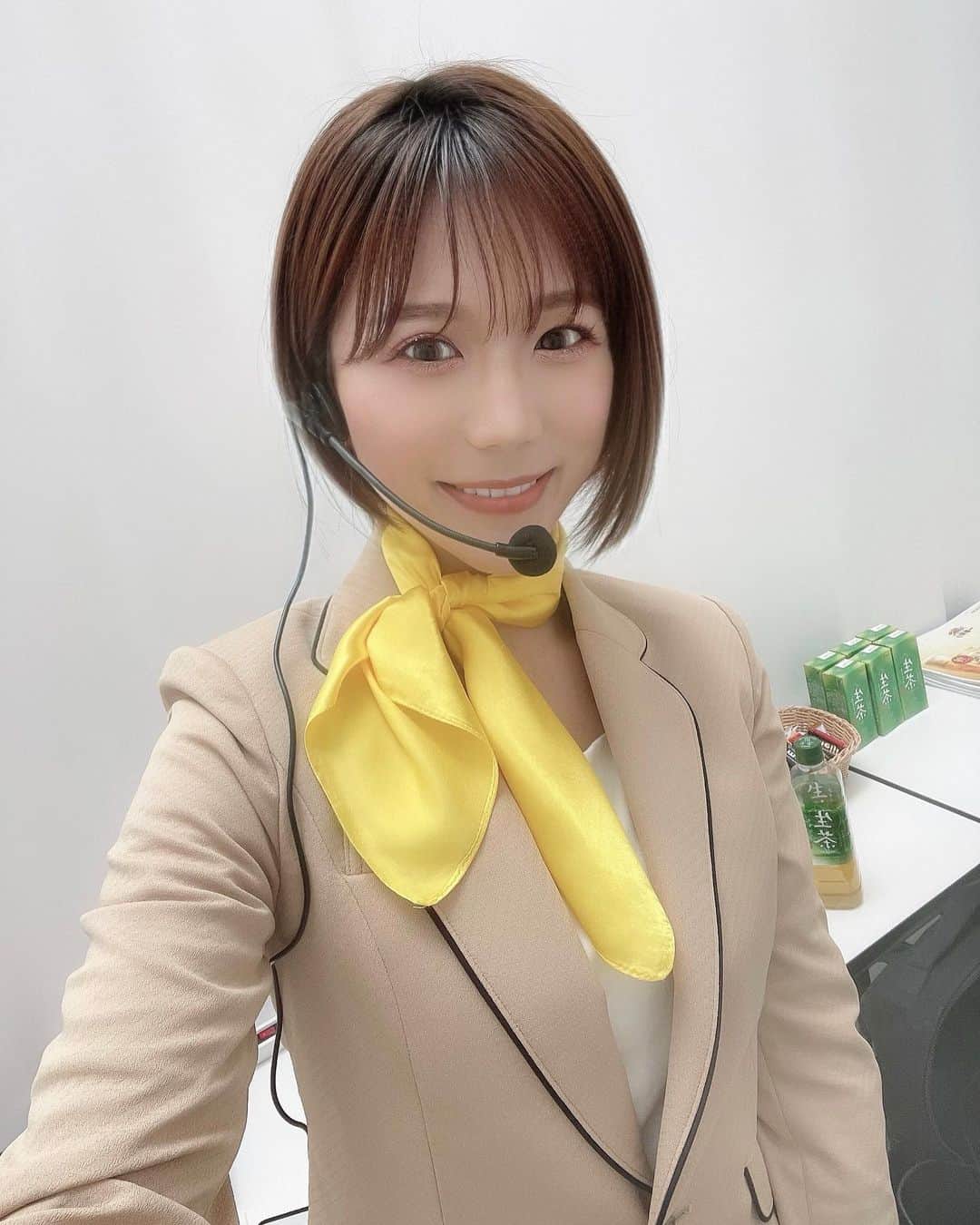 のインスタグラム：「ㅤㅤㅤㅤㅤ  ㅤㅤㅤㅤㅤ MCのお仕事もお待ちしています🗣️🎤 お喋りのスキルもりもり磨き中です〜！💪💫もりもり！  ㅤㅤㅤㅤㅤ  ㅤㅤㅤㅤㅤ  ㅤㅤㅤㅤㅤ  ㅤㅤㅤㅤㅤ #MC #イベントMC #アナウンサー #タレント #司会 #japanesegirl #日本女孩 #ショート女子 #シースルーバング」