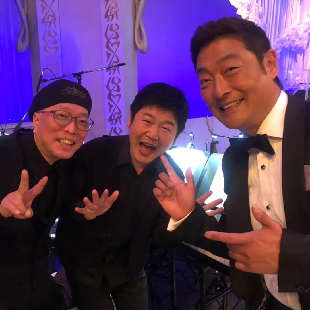 おおい大輔さんのインスタグラム写真 - (おおい大輔Instagram)「明日は19:00〜  BS朝日で  テレビの放送日  でんねん  天童さんとデュエット  しまーす  みとくなはれー #BS朝日 #人生歌がある #天童よしみ #おおい大輔 #デュエット #涙の破片」6月2日 20時05分 - ohi_daisuke