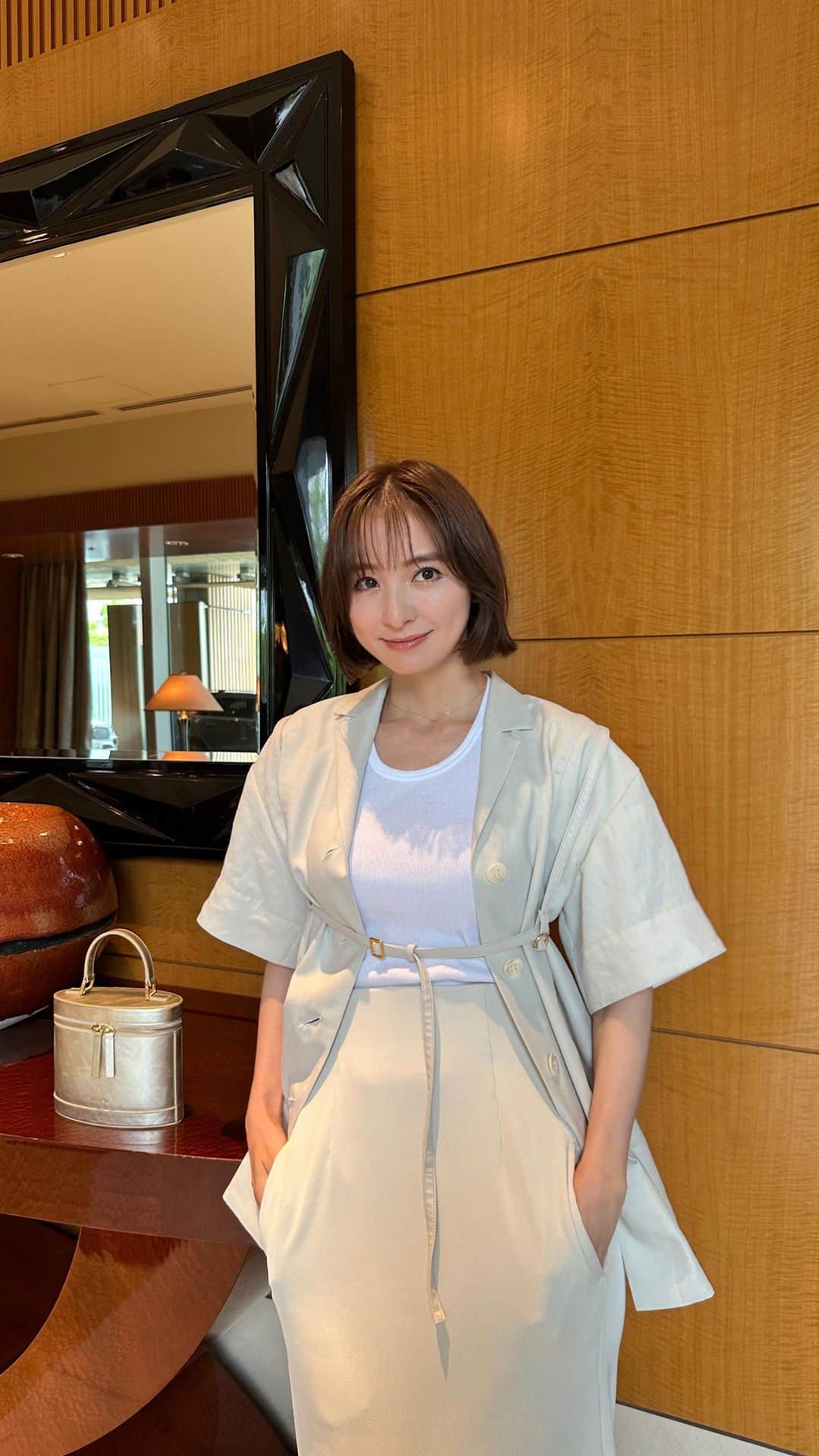 篠田麻里子のインスタグラム：「@paris64world   ころんと丸いデザイン可愛い💕 thankyou💋  #ootd」