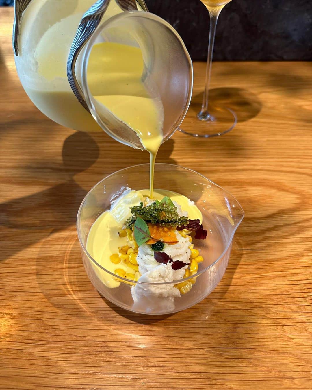 西村彩香さんのインスタグラム写真 - (西村彩香Instagram)「.  最近の🍚 #ほっぺた落ちたシリーズ 🐷  1. @funachef はじめての食感のサーモン 2. @tonkatu_noguci このカツ丼忘れられない 3. @map_cf_wrks 何食べても美味しい 4. @ronhermanjp RHcafeではいつもこれ 5. @sabo_fukuakari 山椒胡麻だれ 6.  う嵐 7. @sakurabito_70100513 コーンと桜エビの土鍋ご飯 8. @funachef この季節がやってきた 9. @sushicoffee スシコーヒーの煮穴子大好き 10. @taniguchi_yakitori お米界1位の生姜ごはん  10枚におさめるとか無理...🫠📷　  大好きなお店ばっかりで まだまだほっぺた落ちまくり🫠」6月2日 20時42分 - leimoni_n