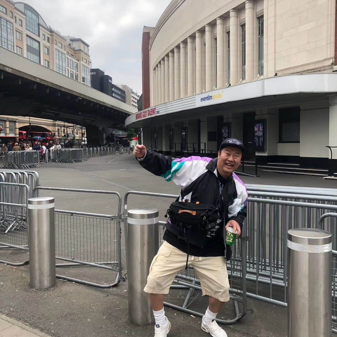 とにかく明るい安村のインスタグラム