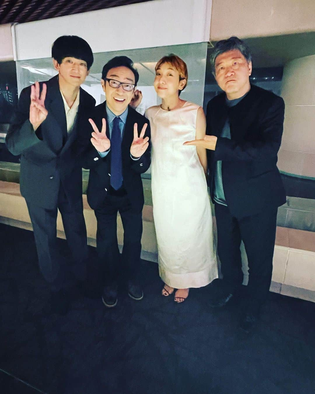 角田晃広のインスタグラム：「映画『怪物』 本日公開されました！！  舞台挨拶に参加させていただきましたー。 皆様、是非劇場でご覧くださいませ！！！  #東京03 #怪物 #本日公開」