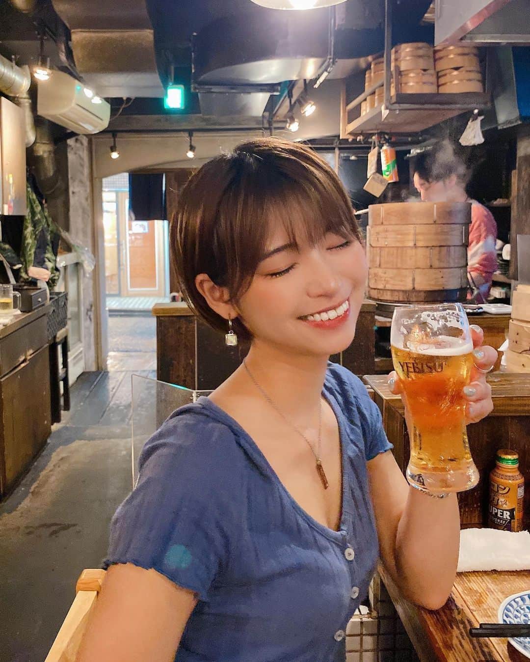 小坂田純奈のインスタグラム：「華金はやっぱ飲むっしょ🍺❤️‍🔥  みんなは今日なにしてるー？  #酒好き女子 #お酒好き女子 #飲酒タグラム #飲酒たぐらむ #ビール好き女子 #ビール好き女子 #ビール女子」