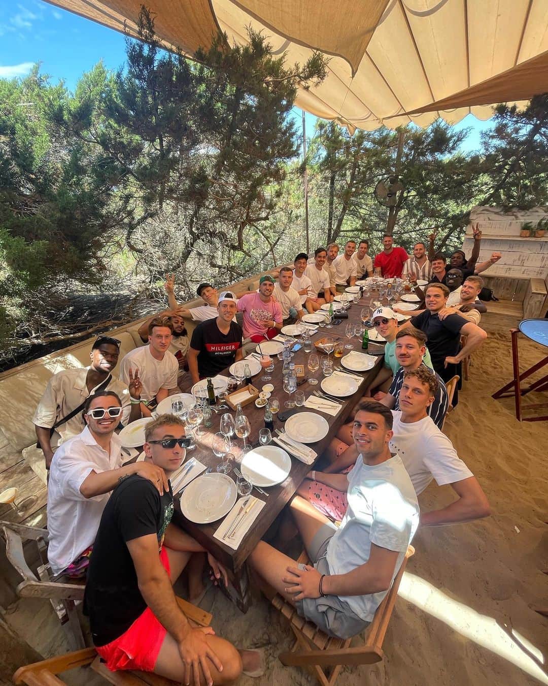 エルウィン・ムルダーさんのインスタグラム写真 - (エルウィン・ムルダーInstagram)「Ibiza 2023 - 40 punten❤️💛 @gaeagles」6月2日 21時14分 - official_erwinmulder