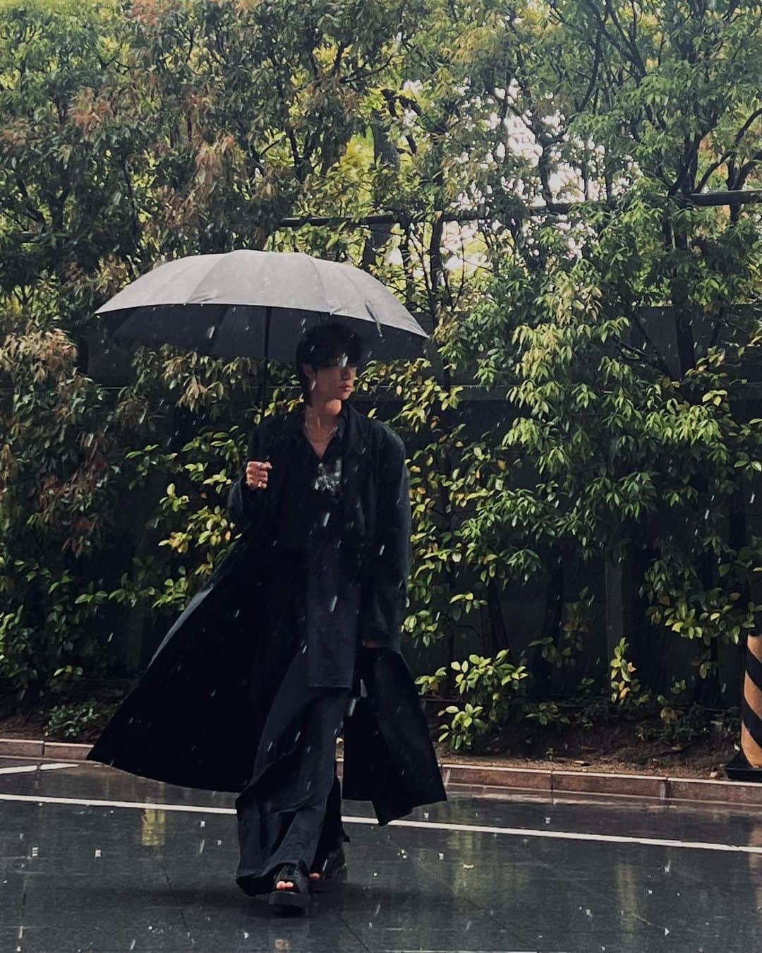 ディエイト（THE8）さんのインスタグラム写真 - (ディエイト（THE8）Instagram)「雨」6月2日 21時42分 - xuminghao_o