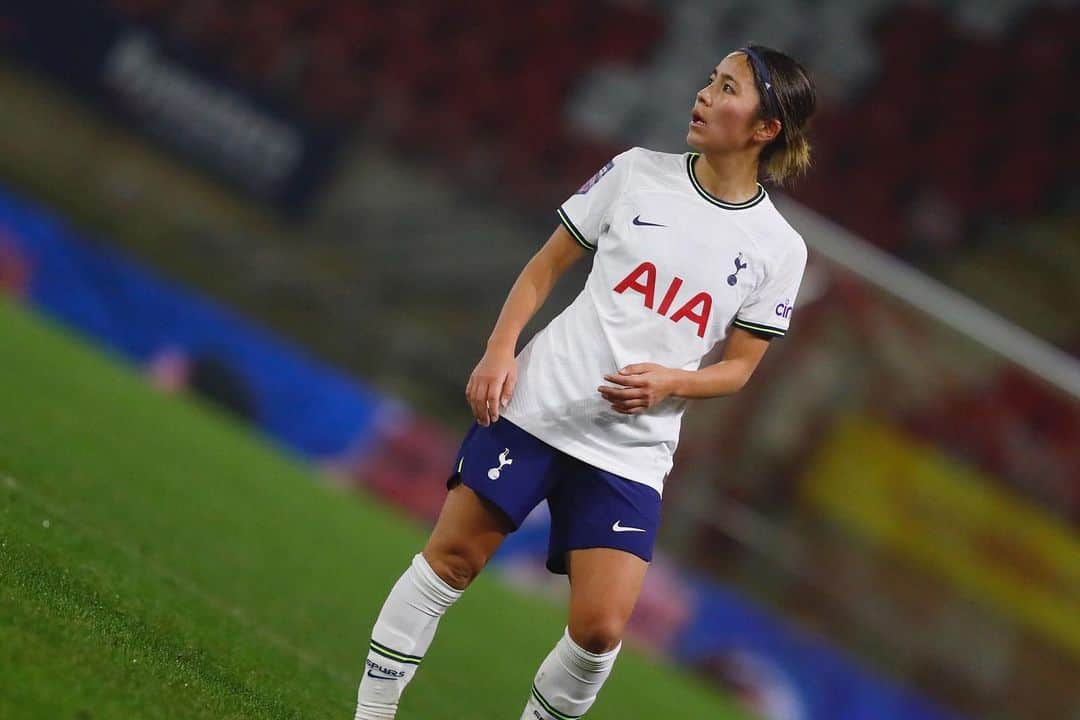 岩渕真奈のインスタグラム：「🤍⚽️🇬🇧 ⁡ Thank you Tottenham 🤍 ⁡ It has been short time.But made a lot of experiences and met some great persons !!!!  ⁡ Thank you Spurs fans & family❤️ ⁡ #tottenham」