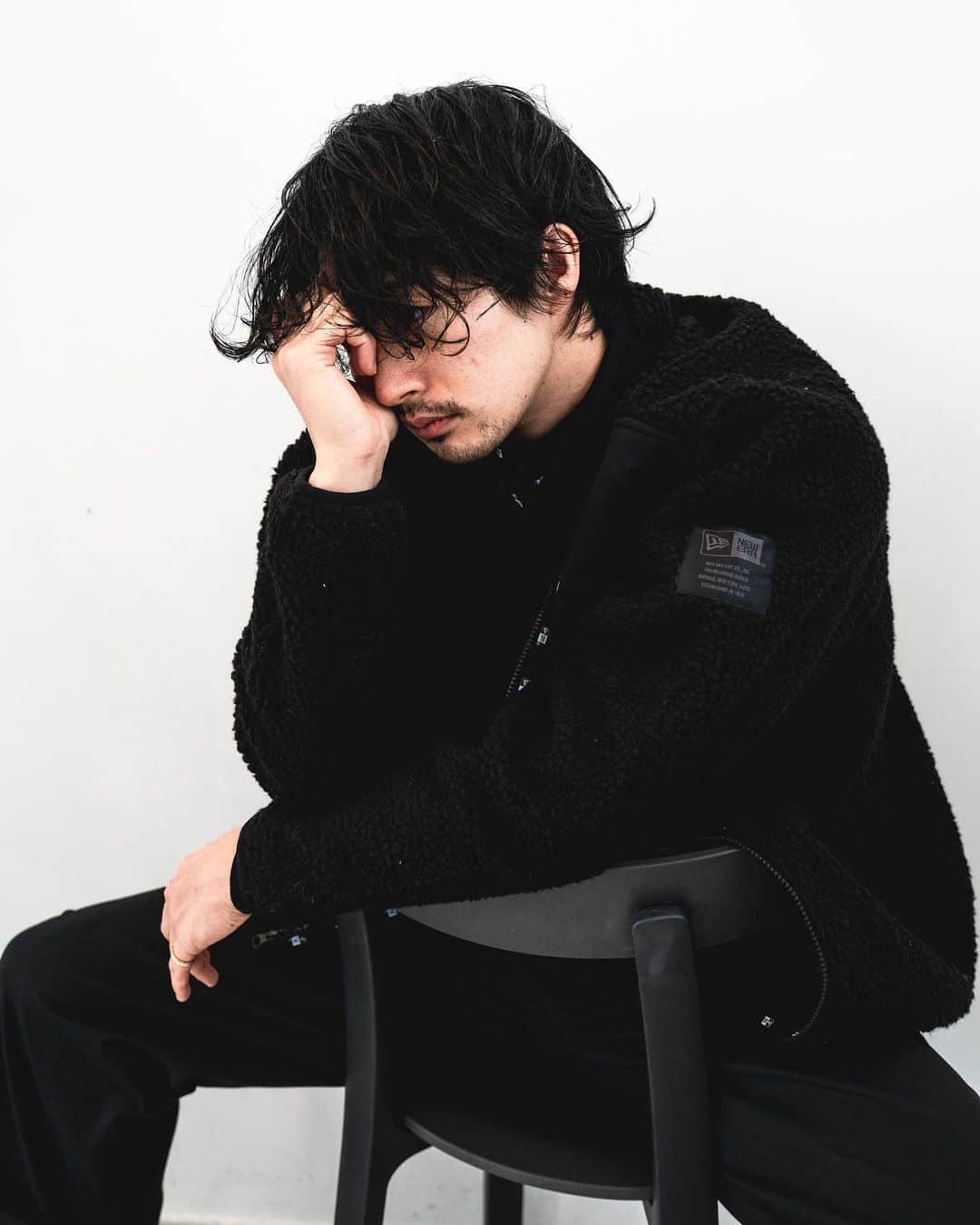 ロビンのインスタグラム：「33歳、変わらず人生楽しみます。 誕生日のメッセージ皆さんありがとう！ 全部見てます  Thank you all for birthday wishes!!」