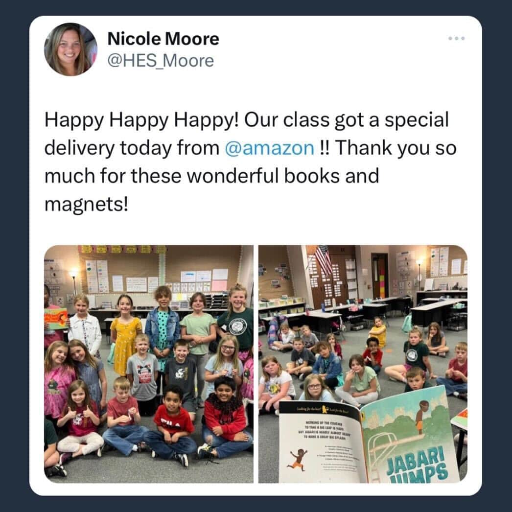 Amazonさんのインスタグラム写真 - (AmazonInstagram)「This is what it's all about 🧡🥹. Swipe ➡️ for the most adorable classroom surprise!」6月2日 22時30分 - amazon