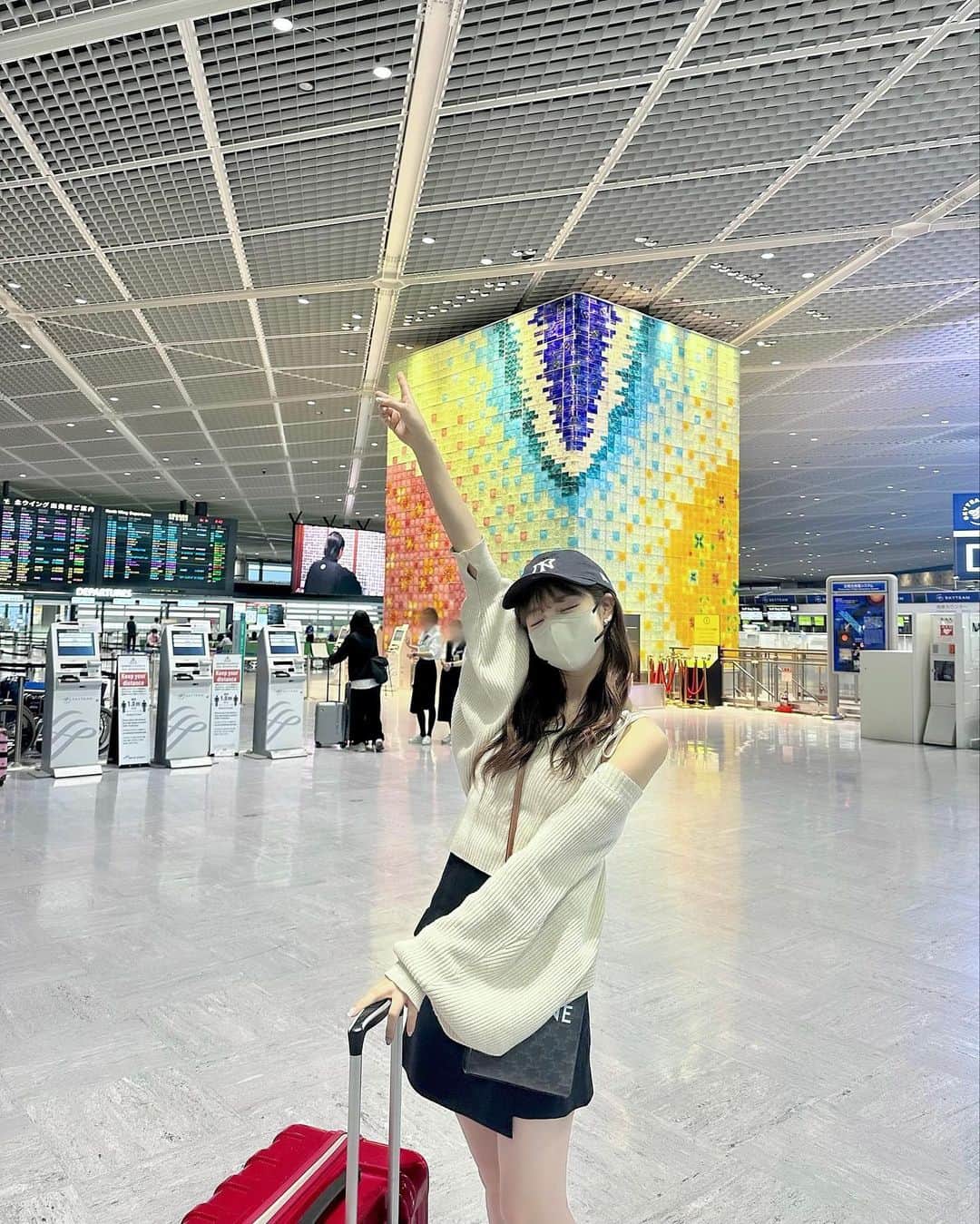 小玉梨々華さんのインスタグラム写真 - (小玉梨々華Instagram)「初韓国🇰🇷 初日から大満喫してます 楽しすぎる〜！」6月2日 22時27分 - ririka_kodama