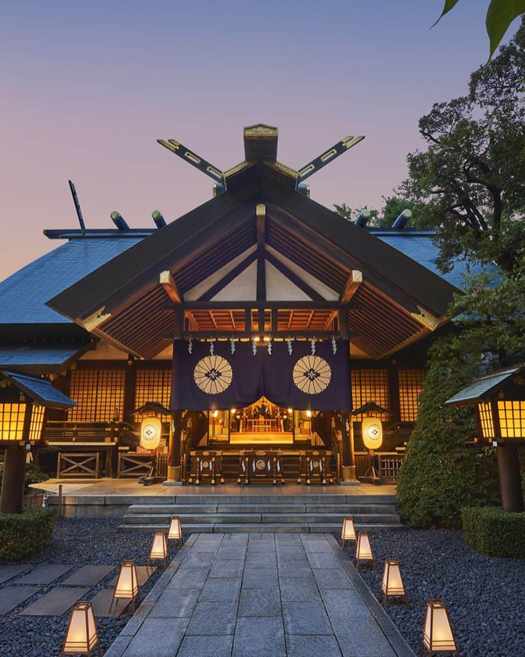 植田麻友美さんのインスタグラム写真 - (植田麻友美Instagram)「東京大神宮 と 陽雲寺  へお礼参りに🍀  最近は手水舎も復活して、本来の参拝が出来るように🍀  手水舎は、身や心を清めるための場所だから 本当に知って欲しい🍀   #東京大神宮  #陽雲寺  #手水舎  #神社仏閣   #神社巡り」6月2日 22時37分 - ue_mayutaro