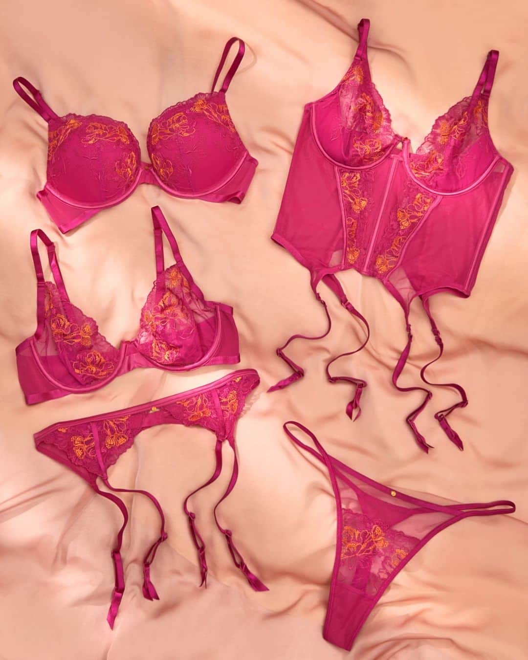 プリマークさんのインスタグラム写真 - (プリマークInstagram)「Summer lingerie loving 🧡💗 Prices from £4/€5/$6 #Primark #NewArrivals」6月2日 23時00分 - primark