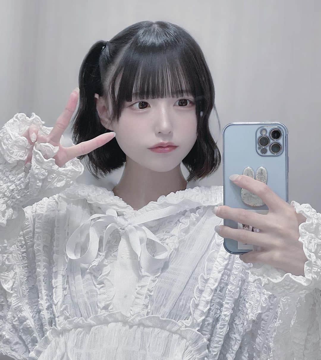 のインスタグラム：「( ˶ｰ̀֊ｰ́ )੭" ．  ．  ．  ．  #ボブ #黒髪ボブ」