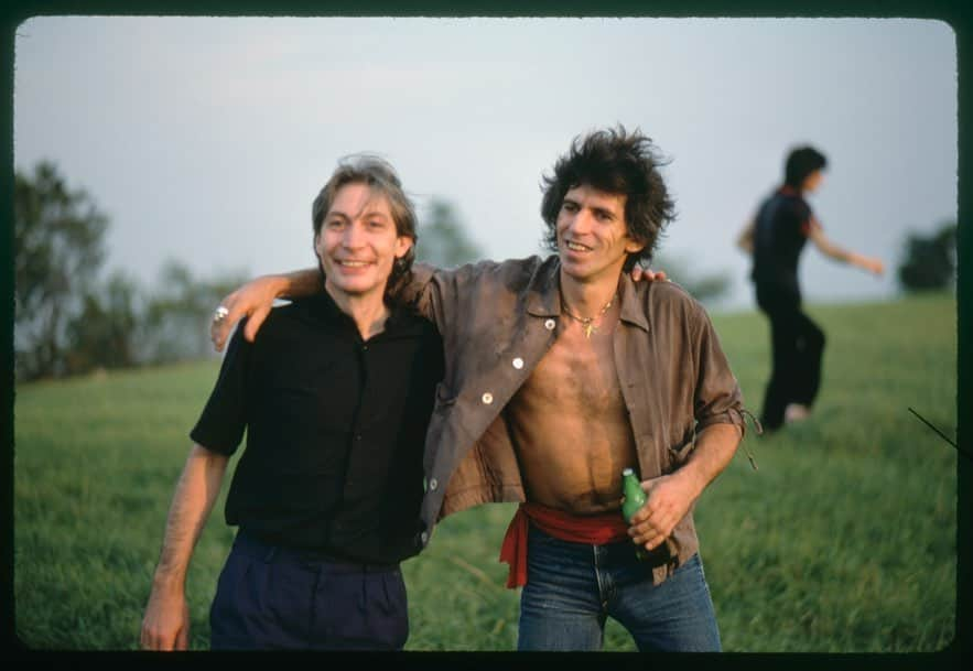 キース・リチャーズさんのインスタグラム写真 - (キース・リチャーズInstagram)「For my much missed friend, Charlie Watts! Happy Birthday!  Love, Keith. ..  Photo 1: Arthur Elgort. Photo 2: Dennis Hart」6月2日 23時36分 - officialkeef