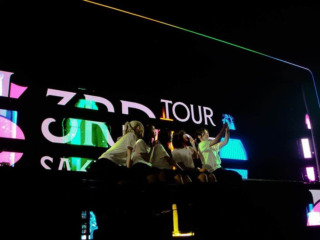 土生瑞穂さんのインスタグラム写真 - (土生瑞穂Instagram)「#櫻坂46  3rd TOUR 2023 全11公演 新たに3期が加わり新体制となったグループでの初ツアー 会場へ来てくださった皆様。そして最終日は配信も ご覧下さった皆様、本当にありがとうございました😘❤️  東京/ 愛知/ 福岡/ 神奈川/ 大阪」6月2日 23時54分 - habuchaan