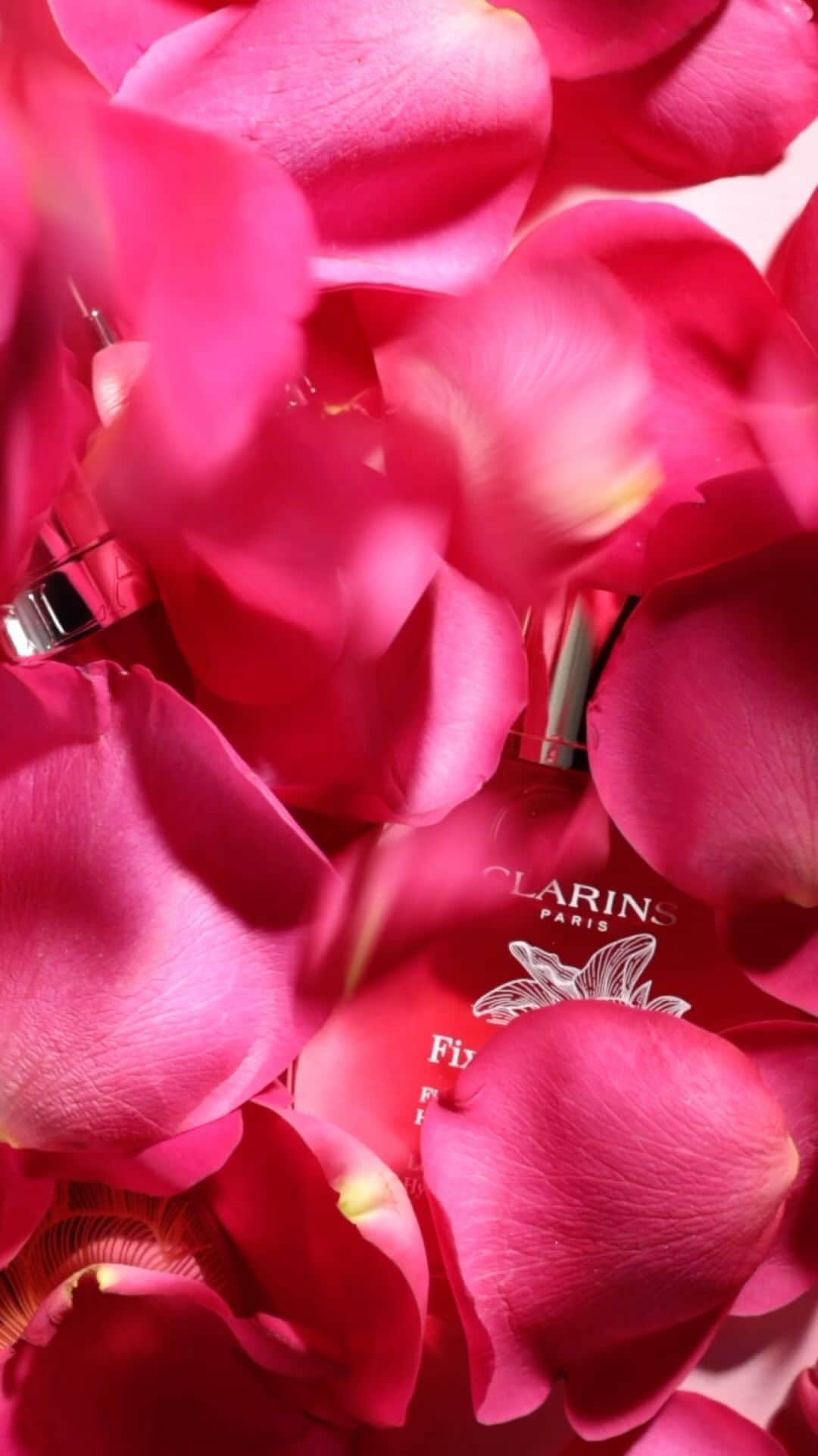Clarins Middle Eastのインスタグラム