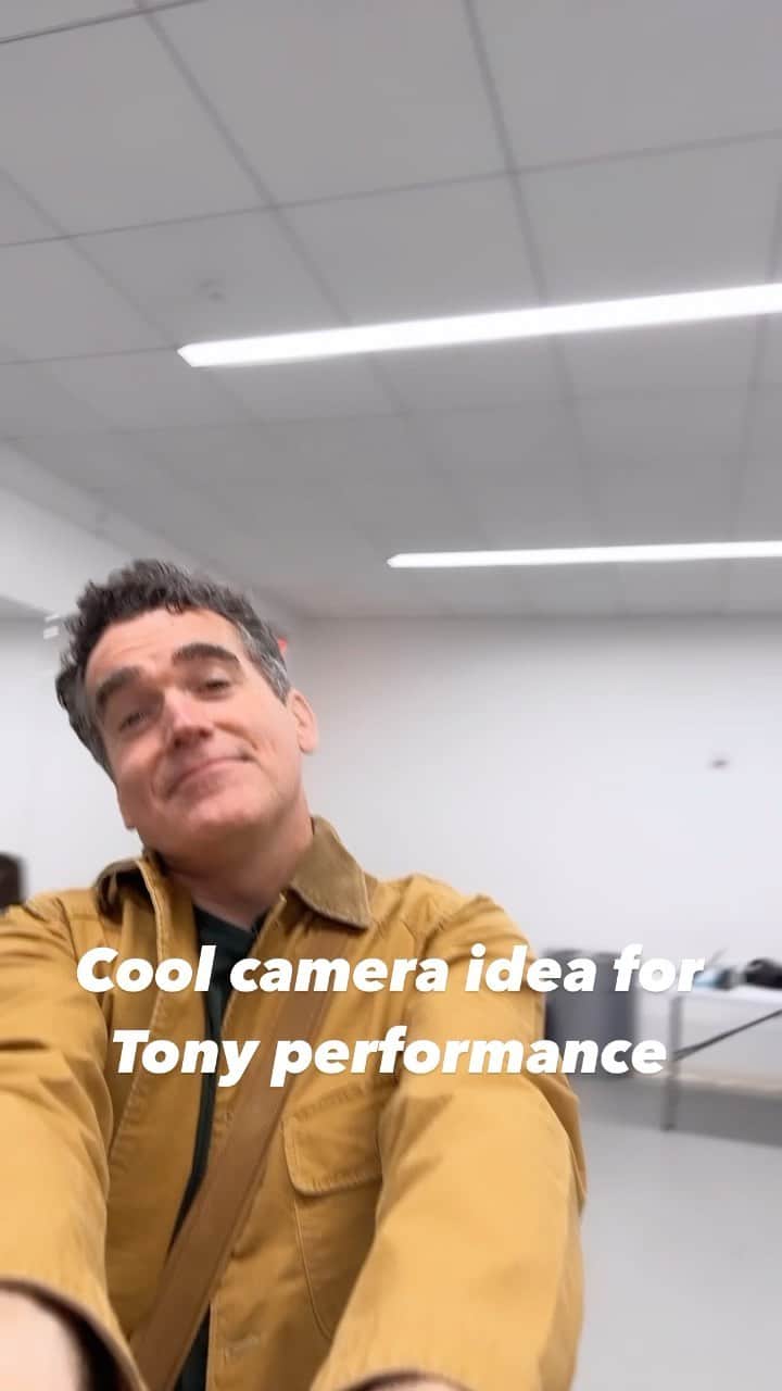 のインスタグラム：「Camera rehearsal @intothewoodsbroadway @briandarcyjames @thetonyawards」