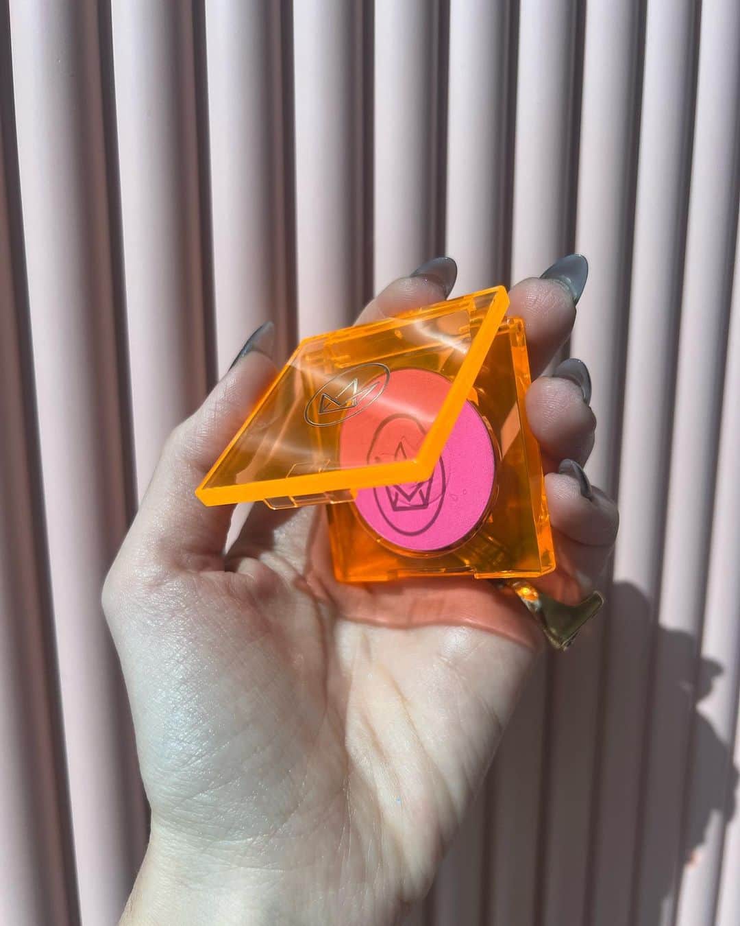 マリ・マリアのインスタグラム：「Dia de 🧡」