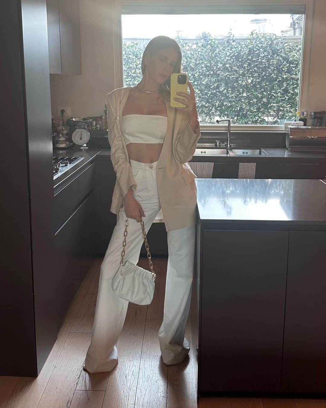 Alessia Marcuzziのインスタグラム：「🤍」