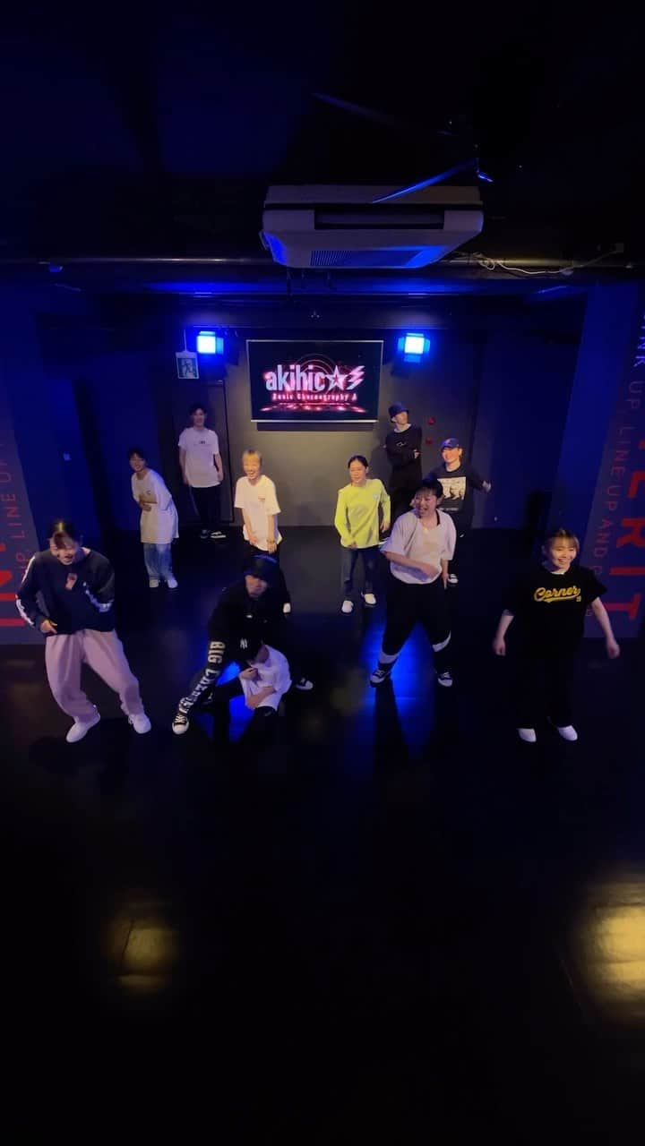 akihicのインスタグラム：「ー STUDIO INHERIT ー  Basic Choreography ＂A＂  #music #dance #lesson #freestyle #studioinherit #shibuya #dancereels」