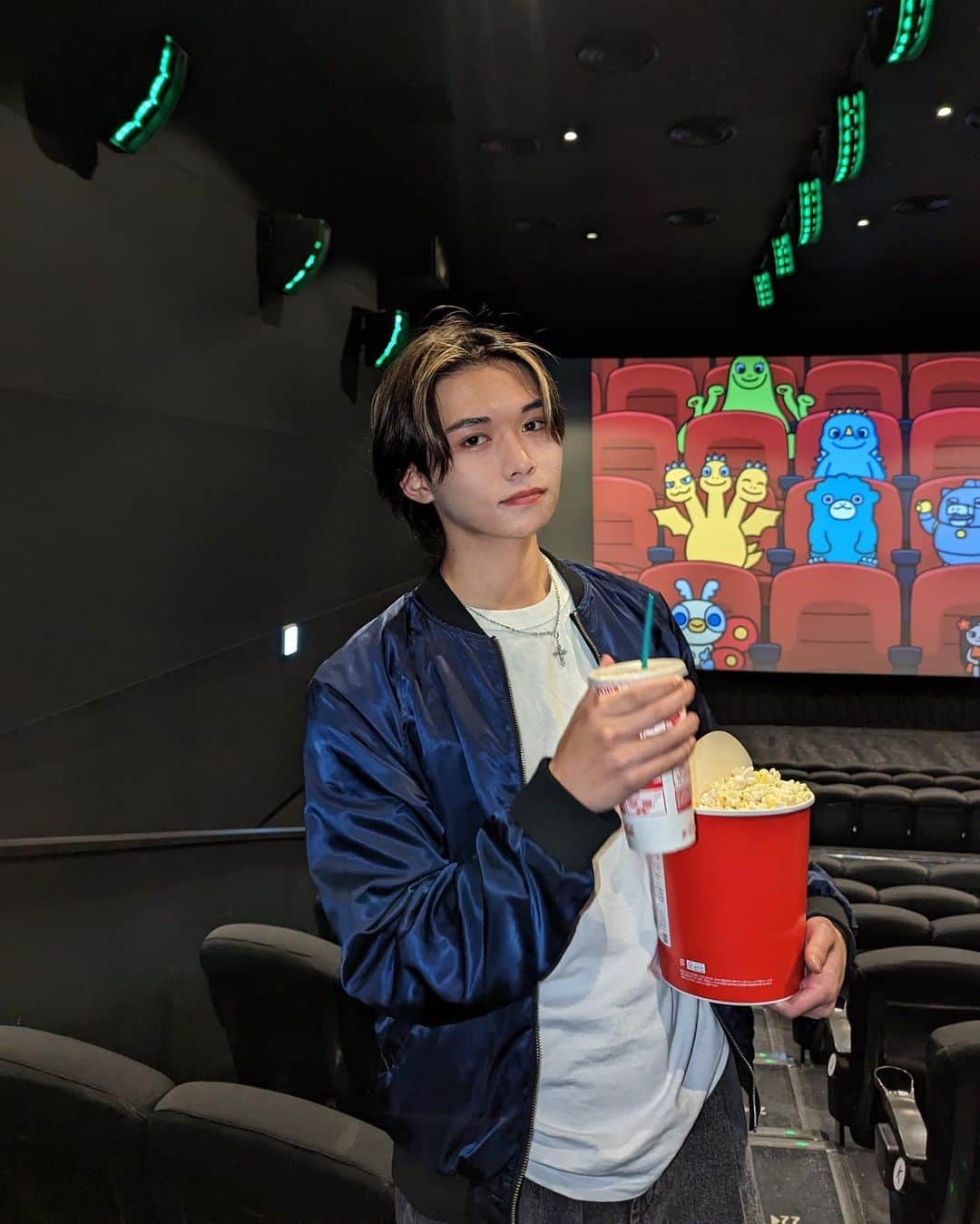 のインスタグラム：「Movie🍄💫  弟とマリオ見てきた^^ ・ ・ ・ ・ ・ ・ ・ ・ ・ ・ ・ ・ ・ ・ ・ #fashion #03 #fyp #foryou  #Japan #Japanlife #Japanese #Japaneseboy #lifestyle #Tokyo #tokyolife #outfit#ootd#street#memories #workout」