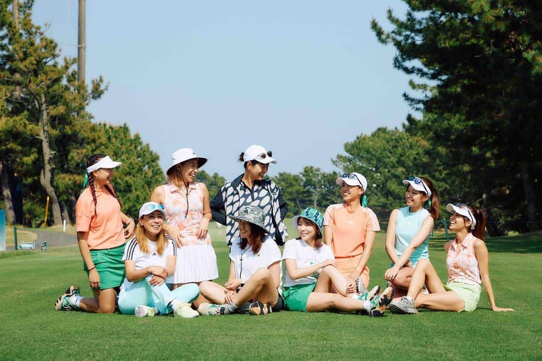 MINAMIさんのインスタグラム写真 - (MINAMIInstagram)「楽しかった🫶 ありがとうございました❤️  @adidasgolf  の女性限定ラウンド#ourfairway 😚 .  #ゴルフ #ゴルフ女子 #ゴルフ男子 #スポーツ女子 # #golf #golfing #golfer #golfwear #ゴルフウェア #ゴルフコーデ #YouTube #골프 #골프여자 #高尔夫  #instagolf #ゴルフ好きな人と繋がりたい」5月19日 19時04分 - minamii_golf