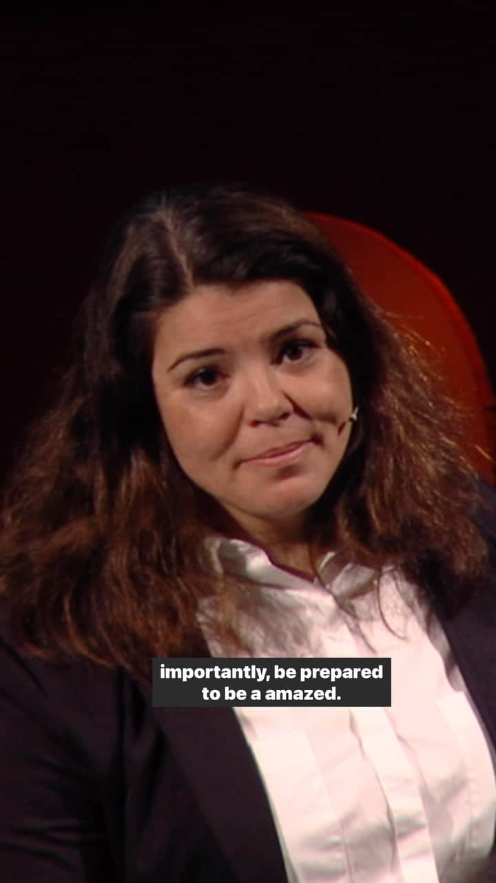TED Talksのインスタグラム：「Want to learn how to level up your conversations? @CelesteHeadlee shares what she’s learned from interviewing people as a radio host, and encourages us all to stay curious and open to the opportunity to be amazed. 🤩」