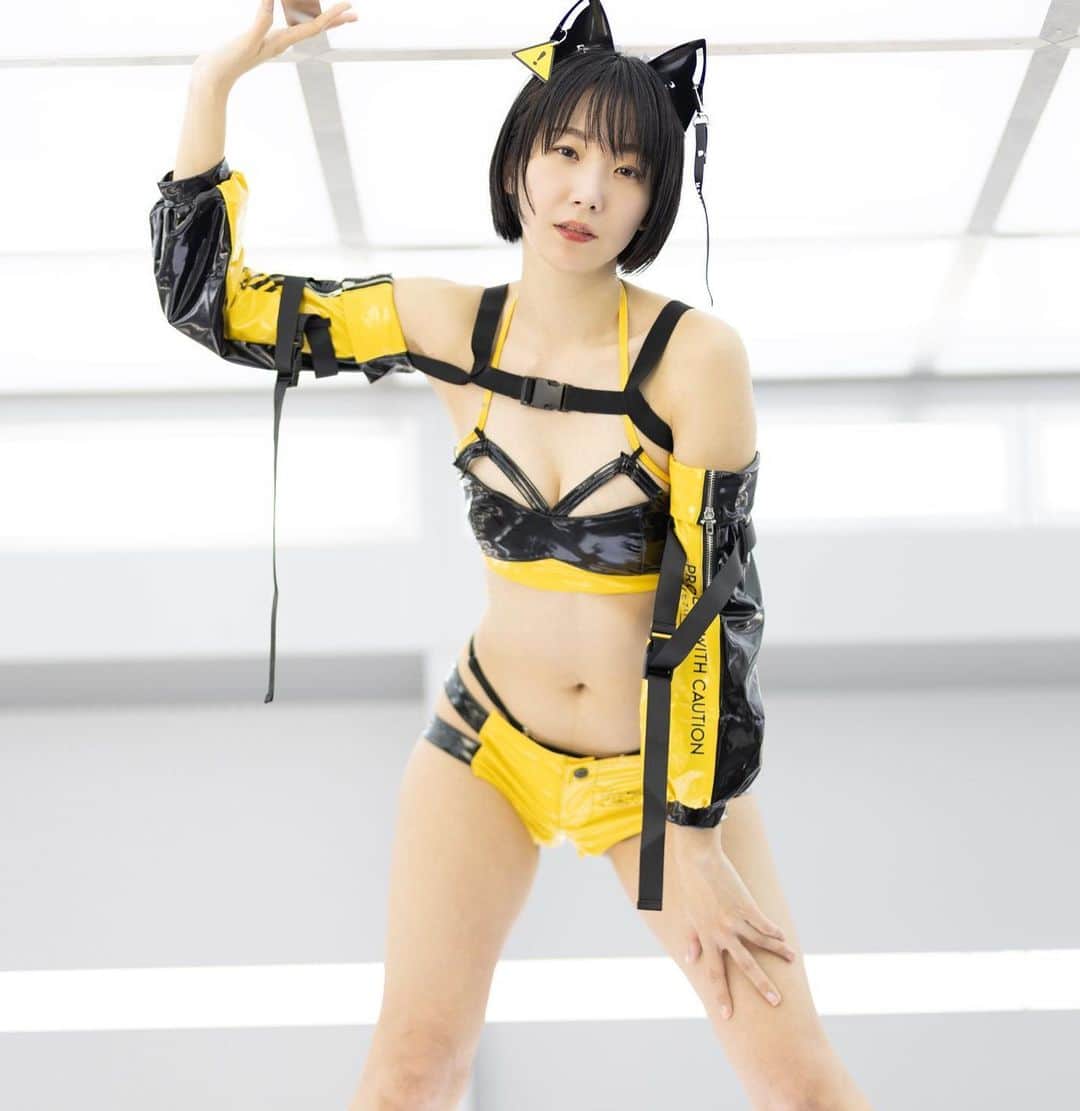 大塚びるさんのインスタグラム写真 - (大塚びるInstagram)「🐱  #cat #cosplay #japanesegirl #latex #follow #フォロー #コスプレ #サイバー #角色扮演 #코스프레 #🐱」5月19日 19時11分 - biru_o