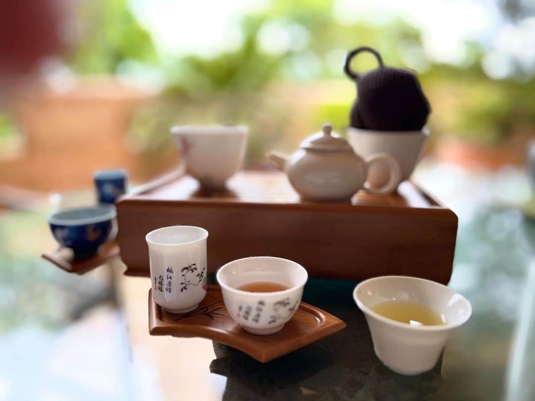 松任谷由実さんのインスタグラム写真 - (松任谷由実Instagram)「16時間ダイエットに最適。久々の工夫茶は阿里山と鉄観音。」5月19日 11時12分 - yuming_official