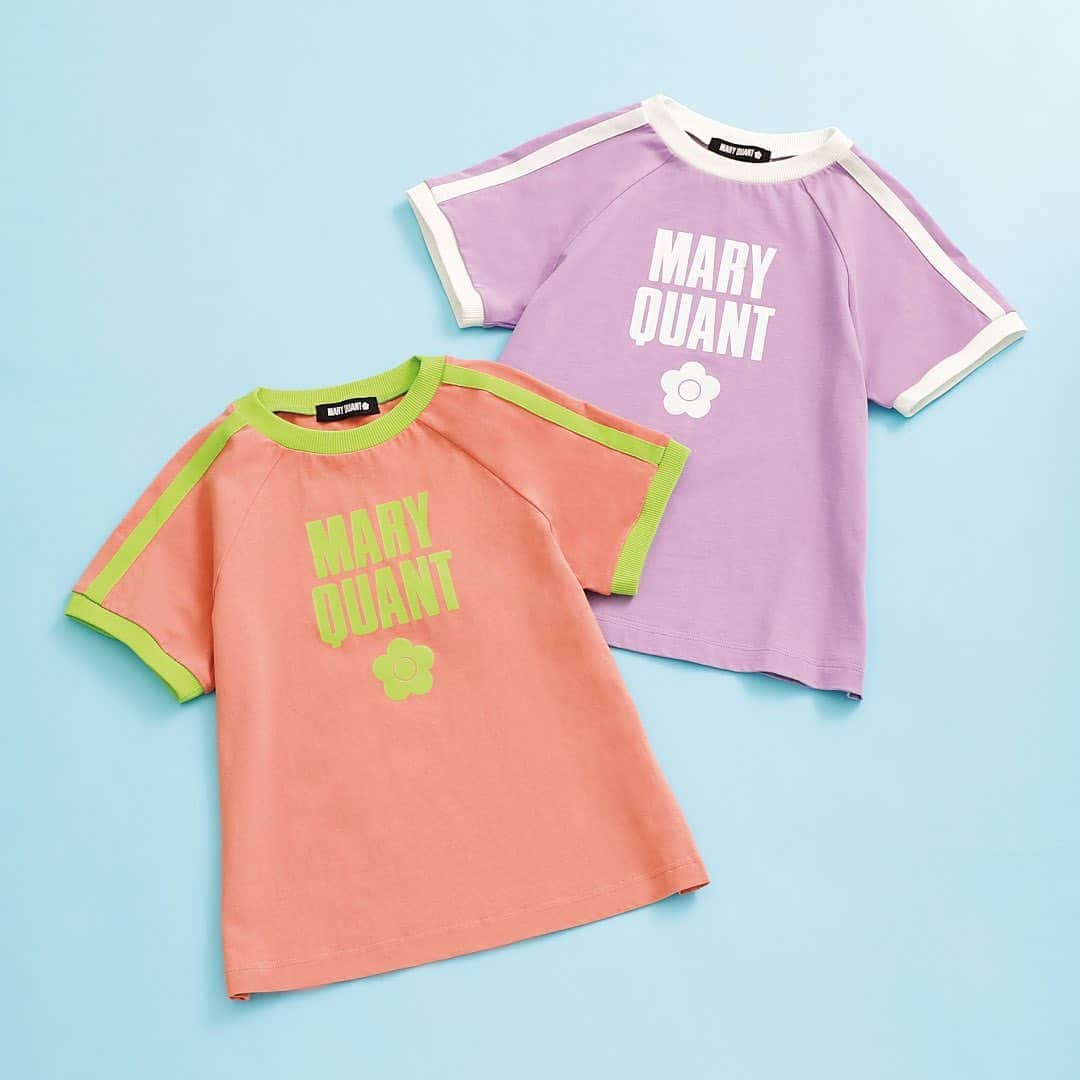 MARY QUANT officialのインスタグラム：「- #ラグランロゴデイジーミニTシャツ - オンラインショップでは5/31まで 送料無料キャンペーン開催中！ ※全てのお買い物が対象 - #MARYQUANT #2023SUMMER #NEWITEMS #FASHION - #マリークヮント #Tシャツ  #夏コーデ」
