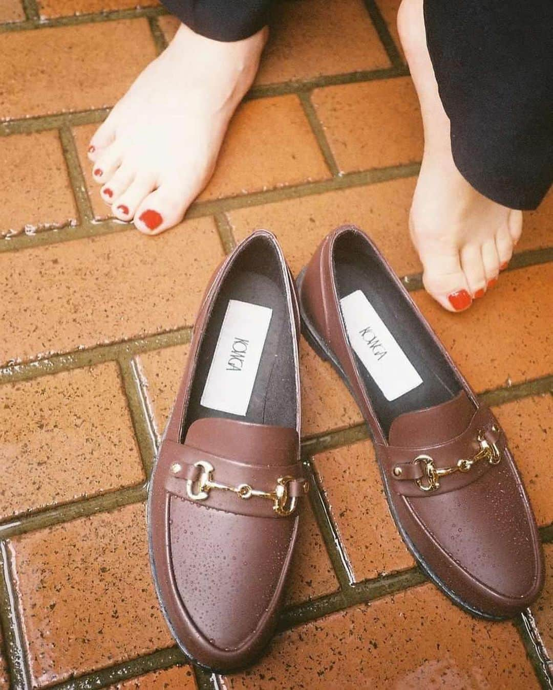 海老沼さくらさんのインスタグラム写真 - (海老沼さくらInstagram)「@kowga_ ☔️ LOVE RAIN LOAFERS❤️  photo @udai65」5月19日 12時31分 - sakura981118