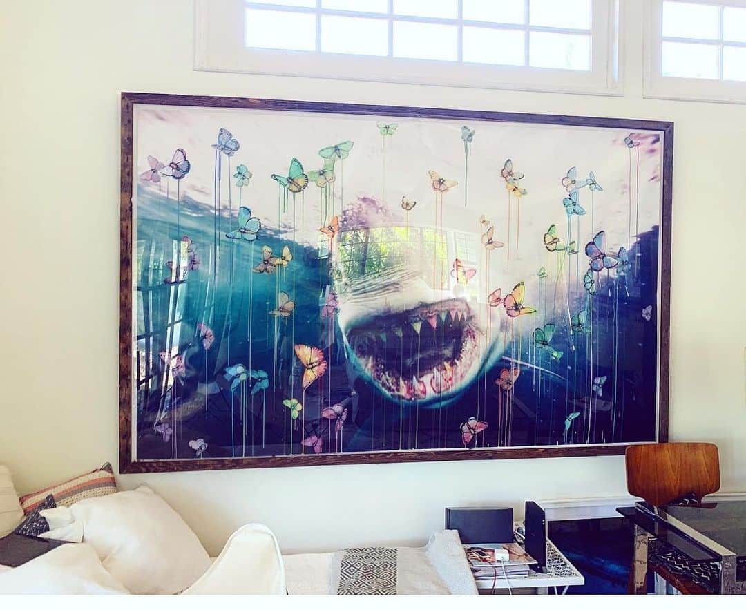 マイケル・ミュラーさんのインスタグラム写真 - (マイケル・ミュラーInstagram)「Nothing like hanging a new piece of art.  Even better when it becomes an investment.  If you’ve wanted a piece or time to get a new piece OR maybe you’ll be one of the lucky wise collectors that gets a horse before the books released.  INQUIRES : DM me here or st@mullerphoto.com」5月19日 12時49分 - michaelmuller7