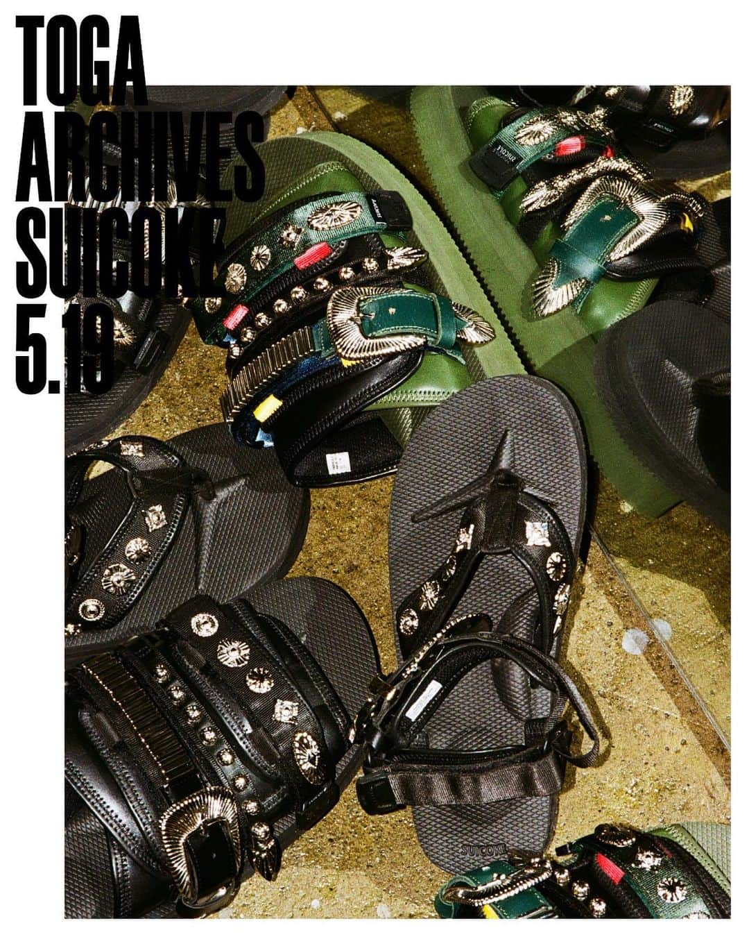 のインスタグラム：「TOGA x SUICOKE collabration just dropped!  Featuring two styles of slides and sandals with iconic TOGA detailing and SUICOKE's comfy EVA footbed.   Available now at selected I.T stores and ITeSHOP.  @suicoke_official @togaarchives_online  #ithk #iteshop #toga #togaarchives #suicoke #togasuicoke」