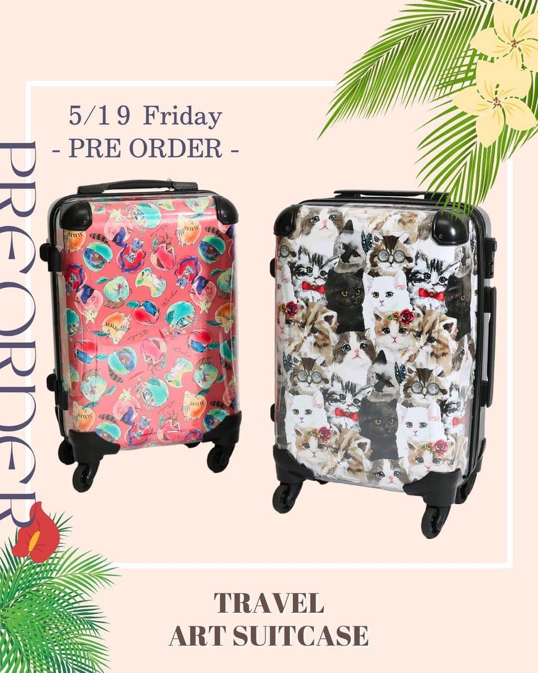 ScoLar(スカラー) ネットショップのインスタグラム：「《🛫 PREORDER 🏖》  毎回好評をいただいている、 デザインの着せ替えができるアートスーツケースが新型＆新柄になって登場です😎 『前に買ってすで持ってるよ～🥹』っとゆう方にもウレシイお知らせ💝 今回新たに、柄を入れ替えられる着せ替えデザインシートが新登場🙋‍♀️🙋‍♂️ 柄は全7柄！！ 服装や気分に合わせて着せ替えを楽しめるとっても素敵なitem！！  ○予約販売期間○ 2023年5/19（金）17：00～5/28（日）23：59  ○予約特典○ 送料無料＆ScoLarオリジナル マグネットしおり  ○商品お届け予定日○ 2023年7月中旬～末頃のお届け予定です。  ぜひチェックしてみてくださいね🐾  ⁡⁡発売済みの商品は画像をタップして商品ページをチェック‍🗽 ⁡▶️ 詳しくは ⁡@scolar_netshop のサイトから☑️  ☆・☆・☆・☆・☆・☆・☆・☆・  ✈#新作入荷 #PREORDER  #キャリーバッグ #キャリーケース #スーツケース ⁡⁡ ⁡ - scolarの他の商品はコチラ - #scolar #isscolar #scolarparity #スカラー #scolar_ootd」