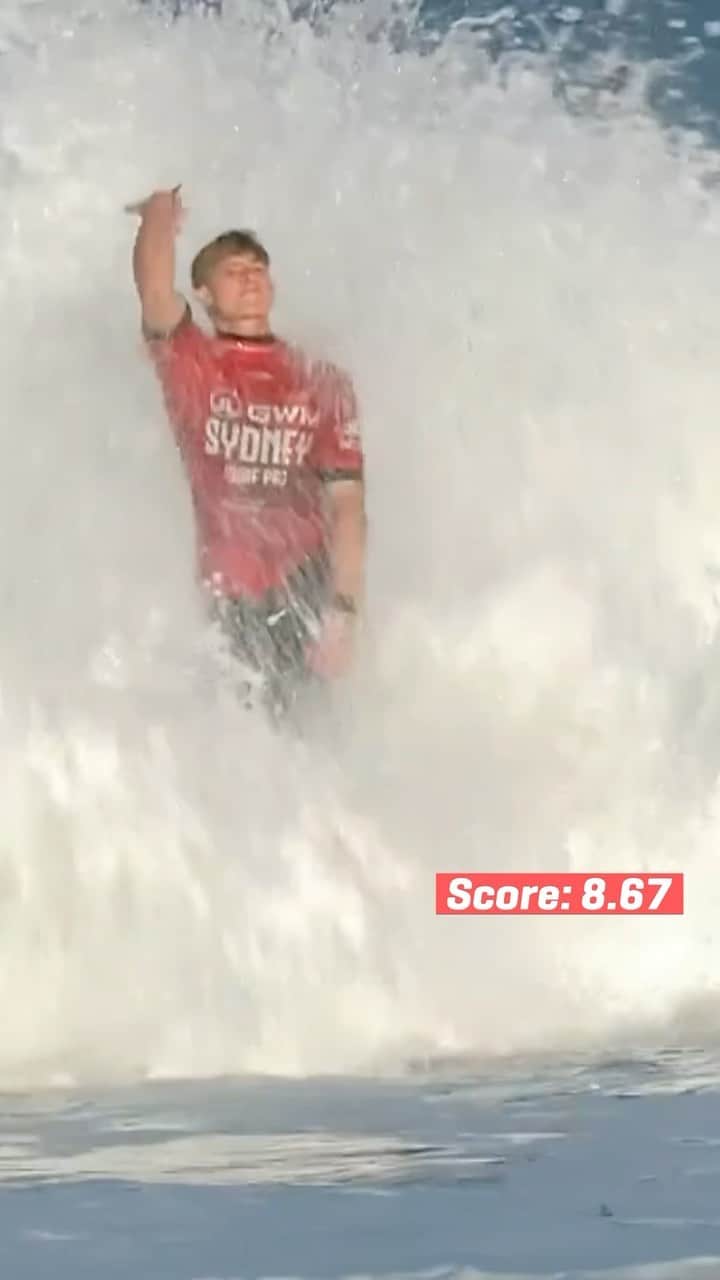 世界プロサーフィン連盟（WSL）のインスタグラム：「Just making sure everyone saw that 👀 @_mikeymcdonagh   Watch the @gwmaustralia #SydneySurfPro live on worldsurfleague.com.  @originalbonsoy @destination_nsw」