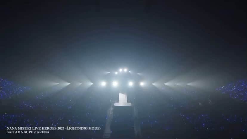 水樹奈々のインスタグラム：「ライブ映像公開🎙  2023.6.21 Release📀  Blu-ray&DVD 『NANA MIZUKI LIVE HEROES』よりライブ映像を公開🎬  「innocent starter」 (NANA MIZUKI LIVE HEROES 2023 -LIGHTNING MODE-⚡️) ▷https://youtu.be/xaTlKQhA178  ぜひご覧ください✨」