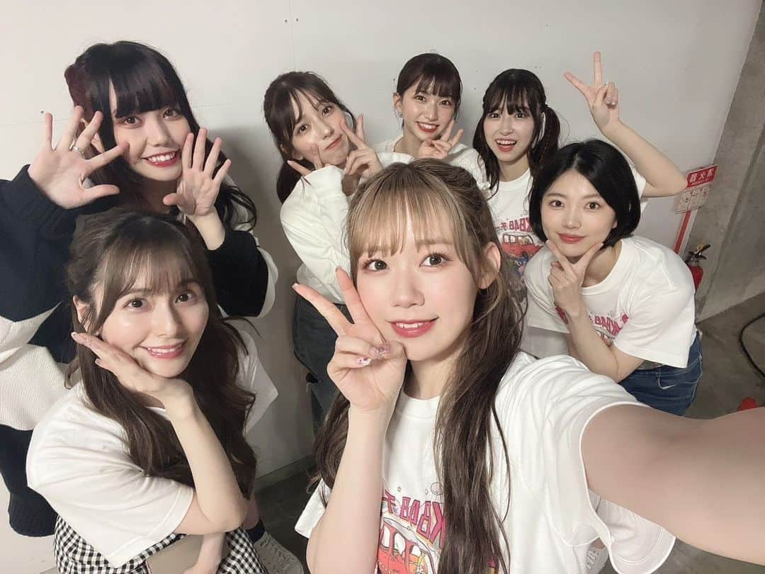 横道侑里さんのインスタグラム写真 - (横道侑里Instagram)「中部。 懐かしい。本当にほっとする。みんな元気でよかった、 おば4もみんな可愛くて美人で永遠のお姉さんだった！！  そしてネクスト4 たくさん喧嘩しました、 でもいつまでたっても永遠の同期で永遠の同い年。仲間だなぁって。 みんな大人になりました。」5月19日 16時03分 - sideroad615