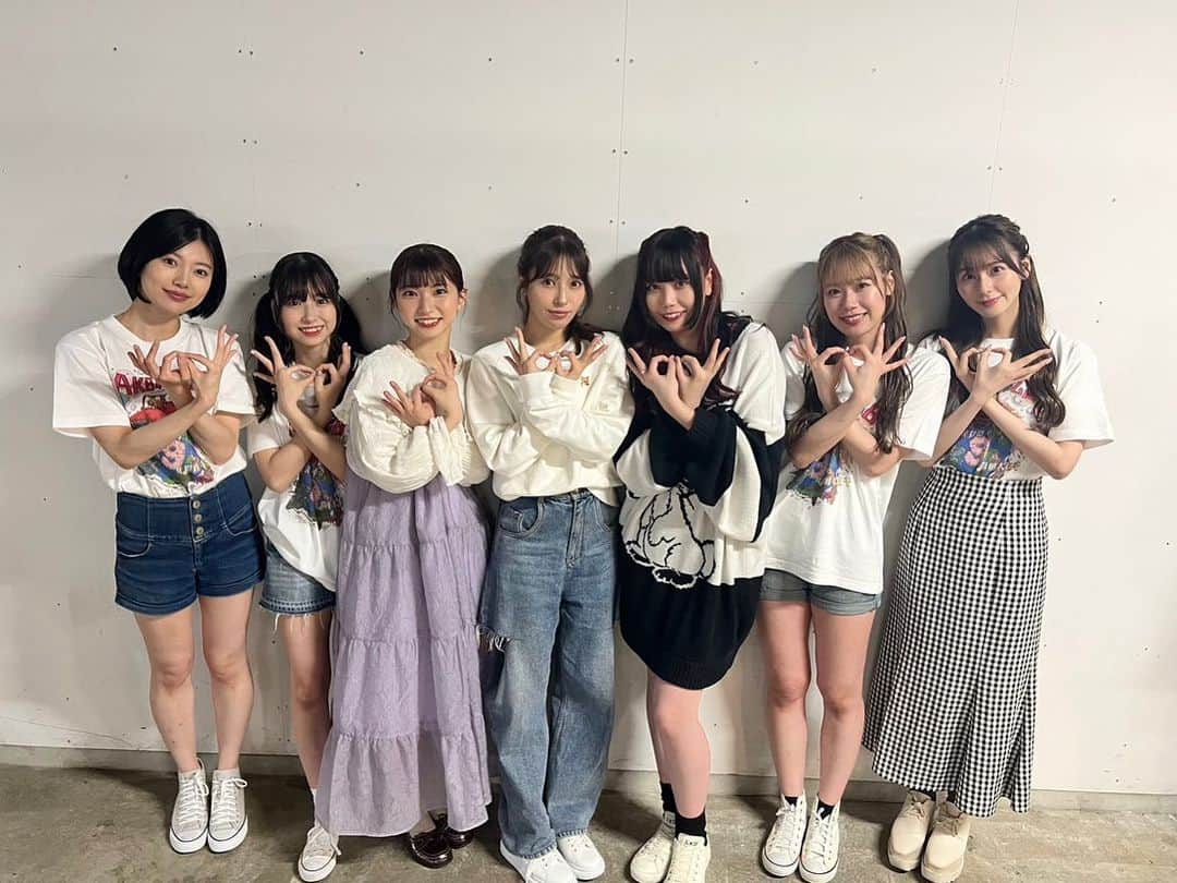 横道侑里のインスタグラム：「中部。 懐かしい。本当にほっとする。みんな元気でよかった、 おば4もみんな可愛くて美人で永遠のお姉さんだった！！  そしてネクスト4 たくさん喧嘩しました、 でもいつまでたっても永遠の同期で永遠の同い年。仲間だなぁって。 みんな大人になりました。」