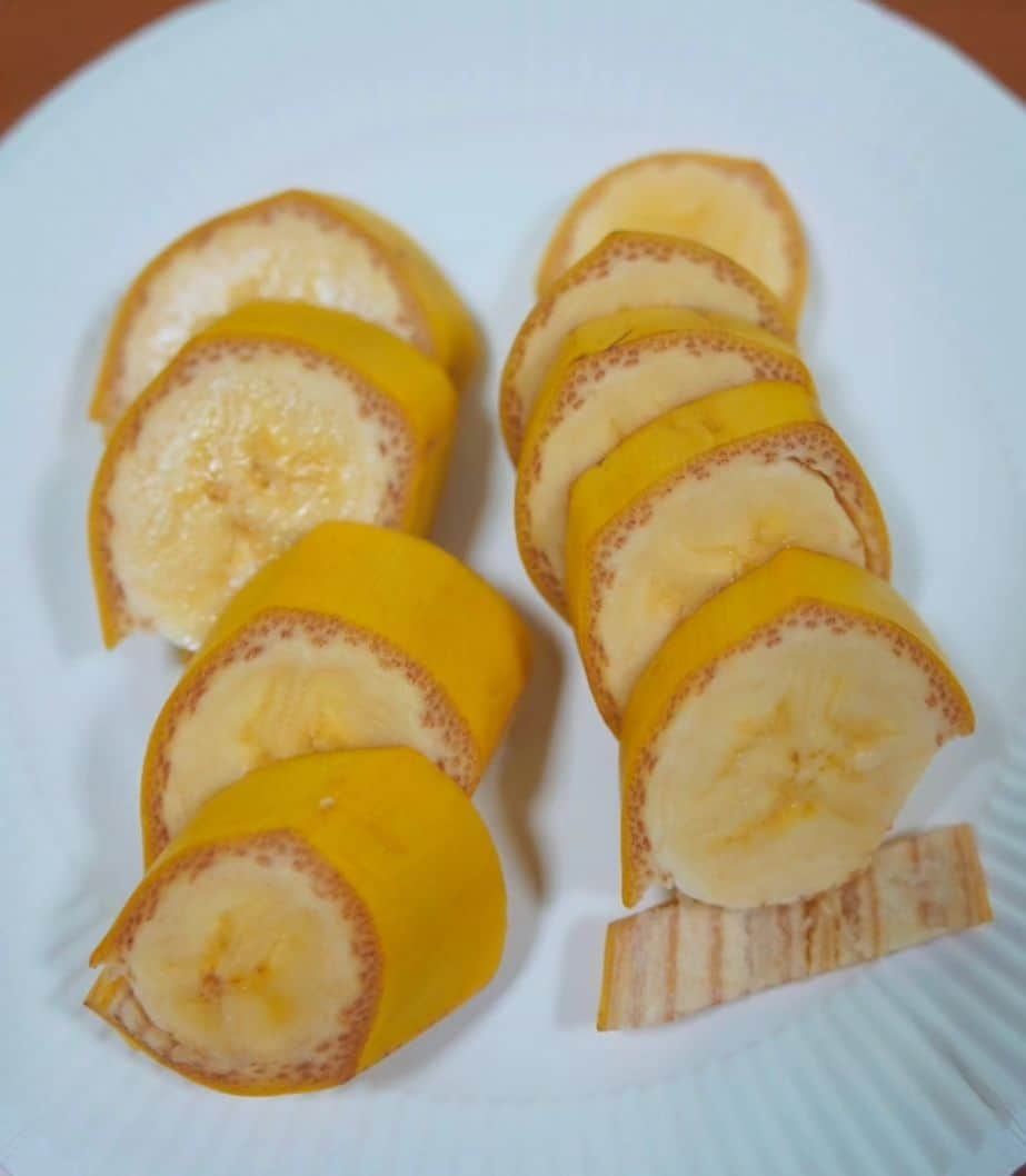 miwaさんのインスタグラム写真 - (miwaInstagram)「皮ごと食べられるバナナ「もんげーバナナ」🍌‼️ 美味しい😍  #もんげーバナナ #岡山 #okayama」5月19日 16時05分 - miwa_official_38
