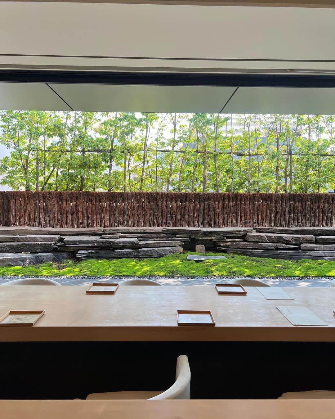きたかぜあすかさんのインスタグラム写真 - (きたかぜあすかInstagram)「⠀ ⠀ ⠀  時間の流れがゆっくりに感じる 素敵空間🍵  ⠀ ⠀ ⠀ #東京カフェ」5月19日 16時09分 - asukaa02