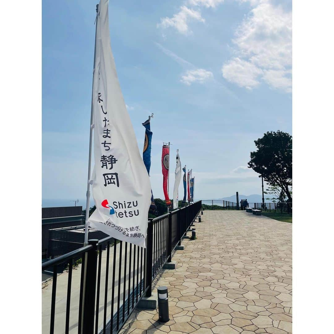 有明ゆなさんのインスタグラム写真 - (有明ゆなInstagram)「つぎはどこに ソフトクリーム🍦食べに 行こうかな🤣✌️ ガハハハハハハ . . . . #静岡 #静岡観光 #静岡グルメ #静岡市 #静岡旅行 #静岡市グルメ #静岡県 #しずおか #みかん #みかん🍊 #みかんソフトクリーム #ソフトクリーム #ソフトクリーム🍦」5月19日 17時39分 - ariake_yuna